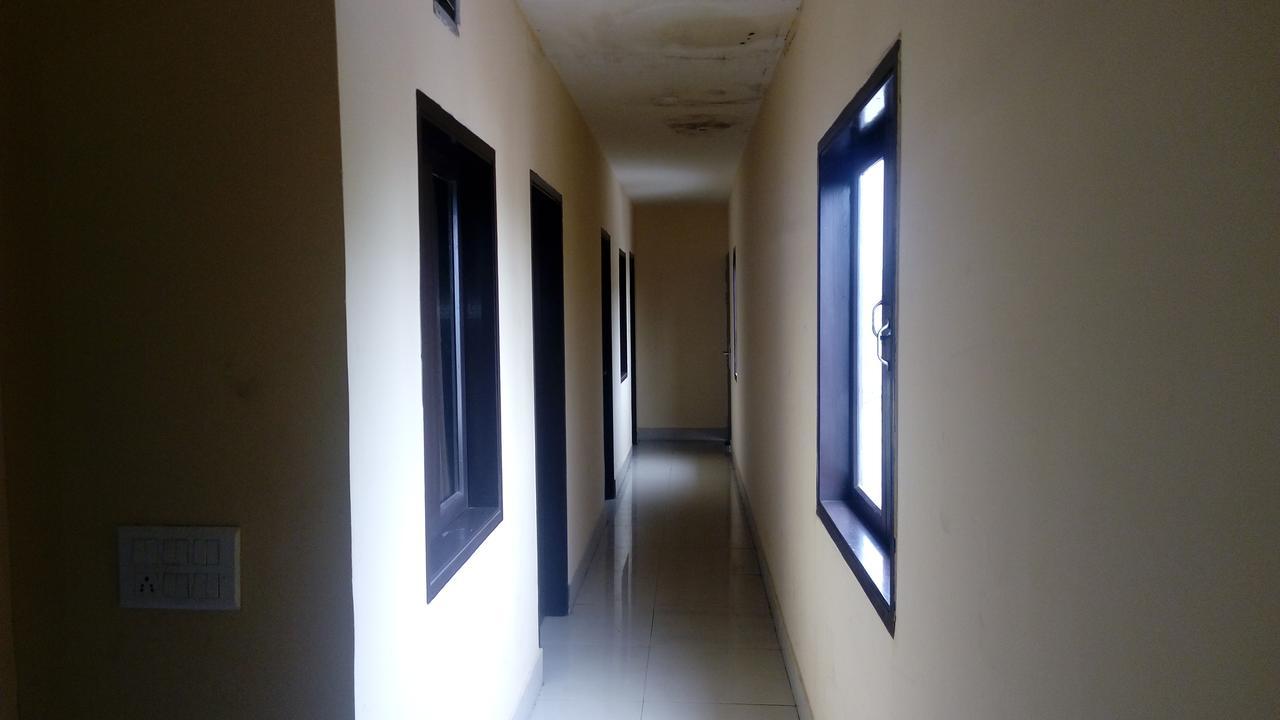 Hotel Sunshine Kashipur Exteriör bild