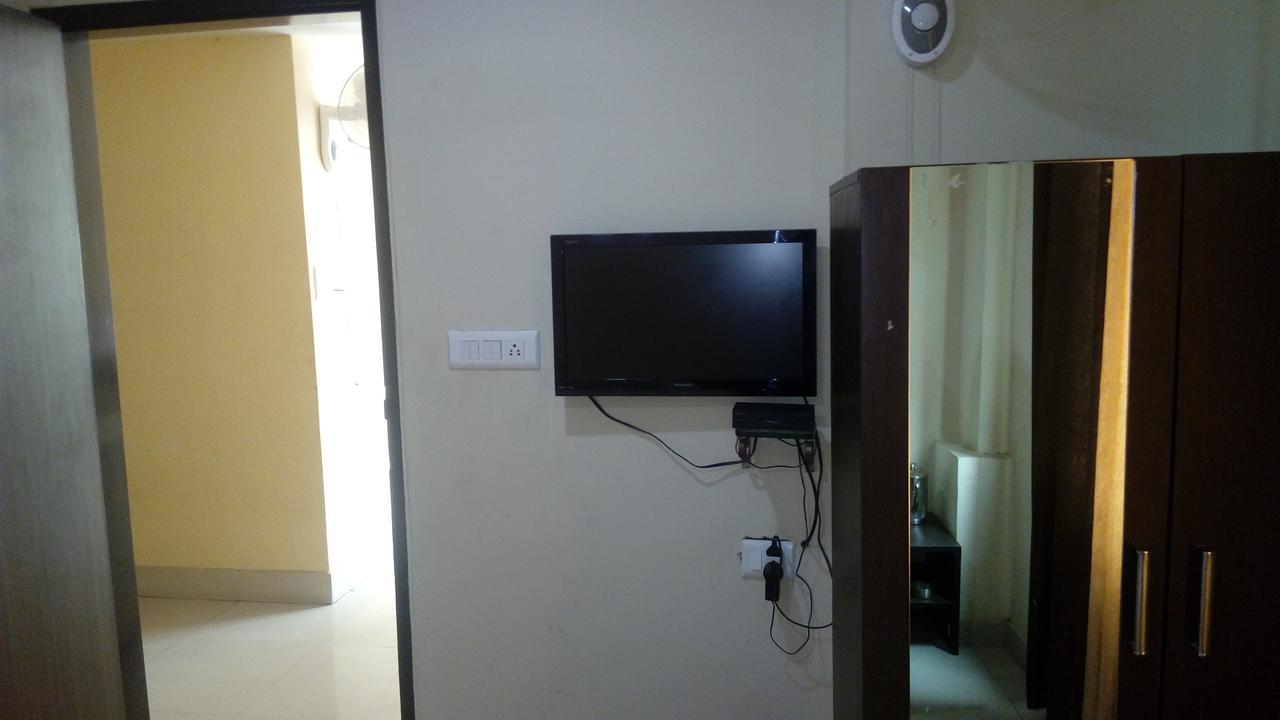 Hotel Sunshine Kashipur Exteriör bild